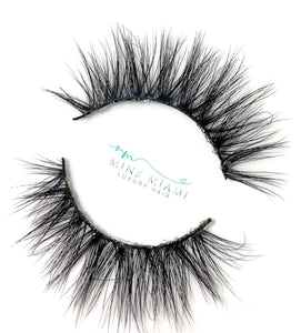 Claudia Mink Lash - 16mm